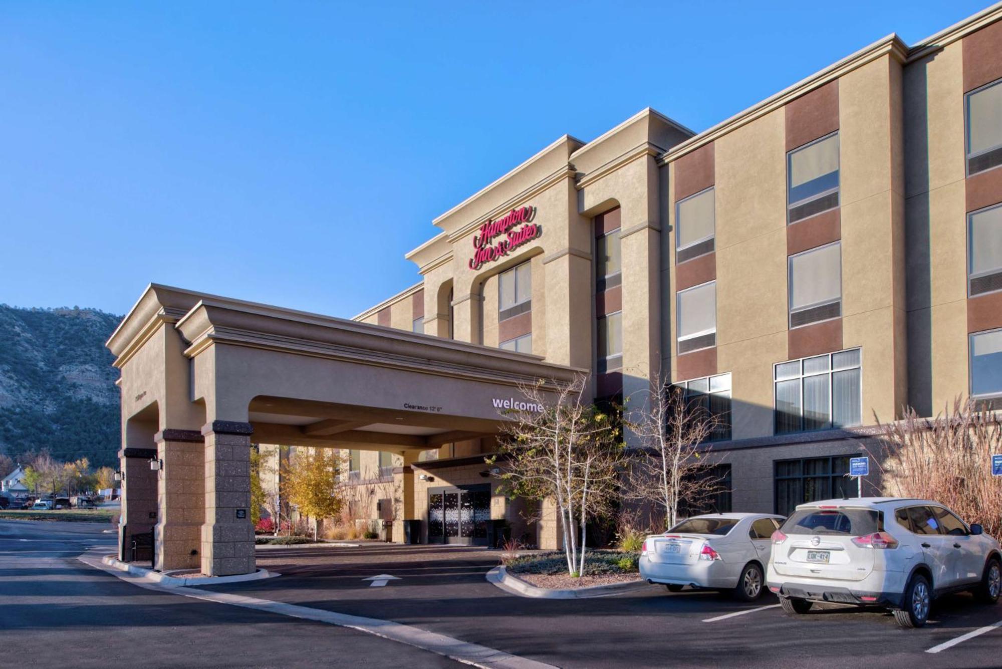 Hampton Inn & Suites Rifle Exterior photo